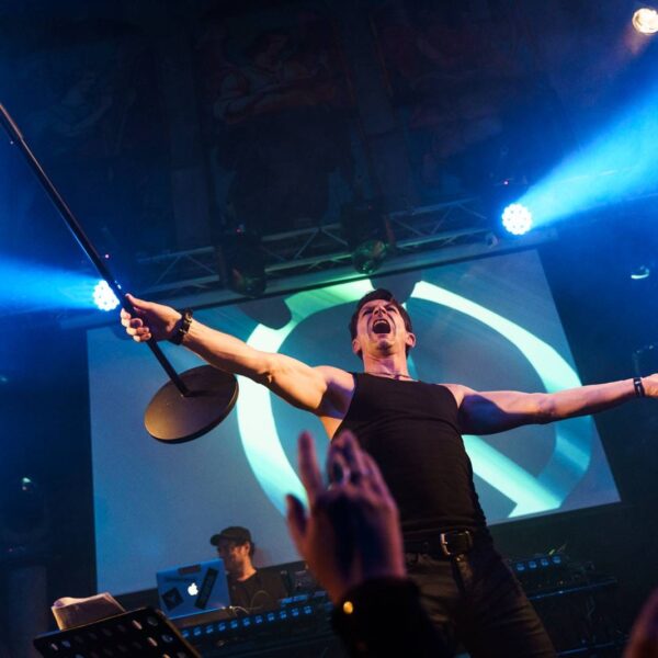 Frozen Plasma – 10 Jahre Kulttempel